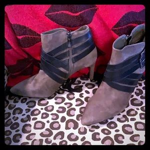 BCBG 3 inch heel olive green suede boots sz6